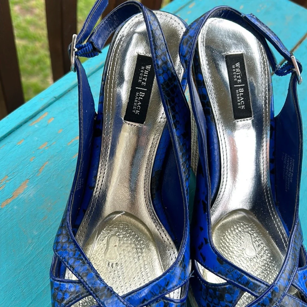 WHBM Ladies 7.5 Sophie Blue Peep Toe Wedge Shoe